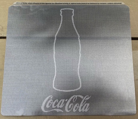 09059-1 € 3,00 coca cola zonneschermen voor autoramen ( plakbaar).jpeg